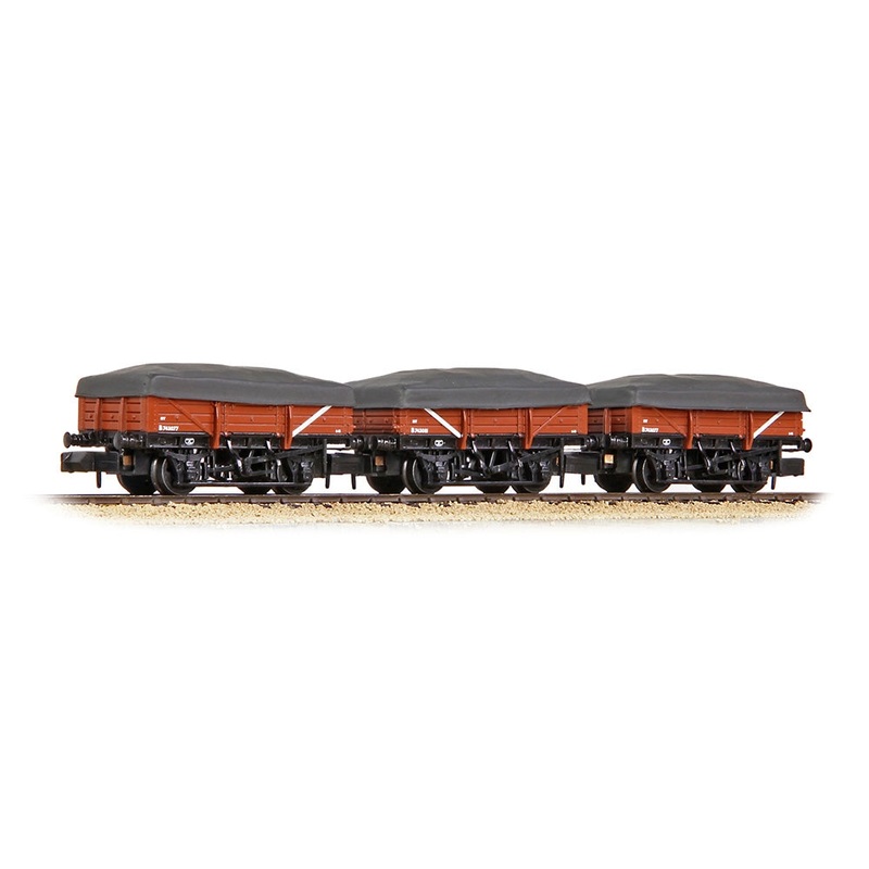 5 Plank China Clay 3-Wagon Pack BR Bauxite (Early) with Flat Canopy