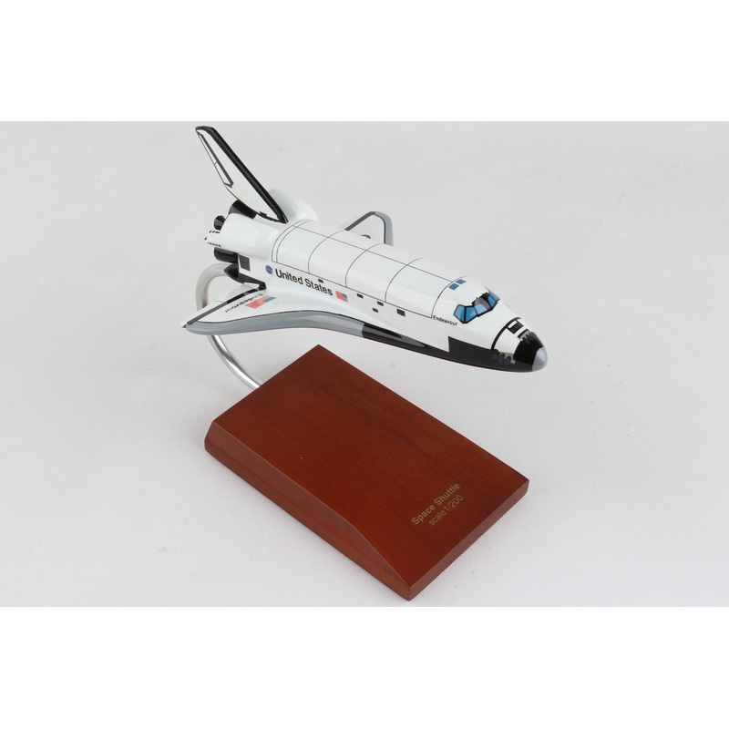 EXEC SER ORBITER (SMALL) 1/200 ENDEAVOR (KYNASAOETP) (**)