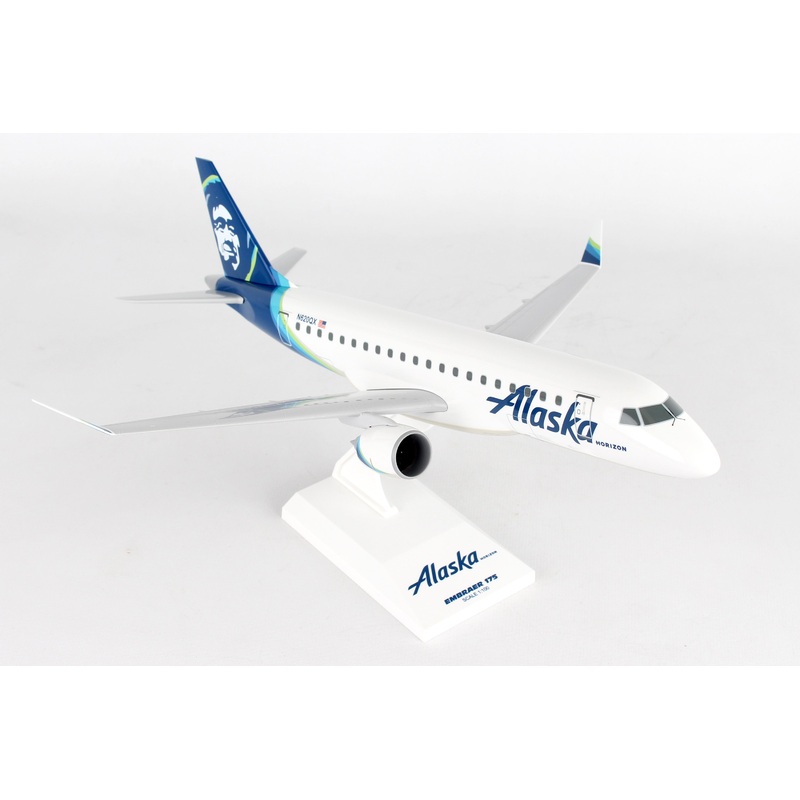 SKYMARKS ALASKA E175 1/100 HORIZON N620QX