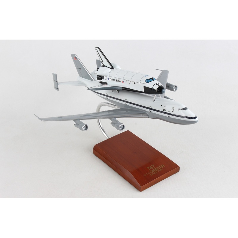 EXEC SER B-747 WITH SHUTTLE 1/200 ENDEAVOR (**)